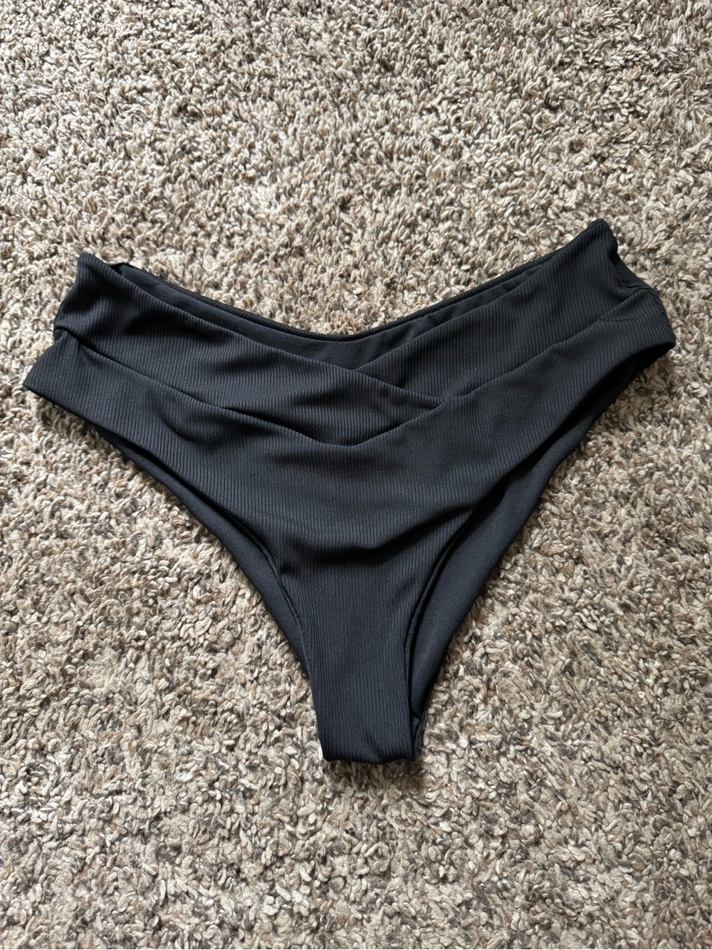 Zaful Black Ribbed V-Crossover Bikini Bottom